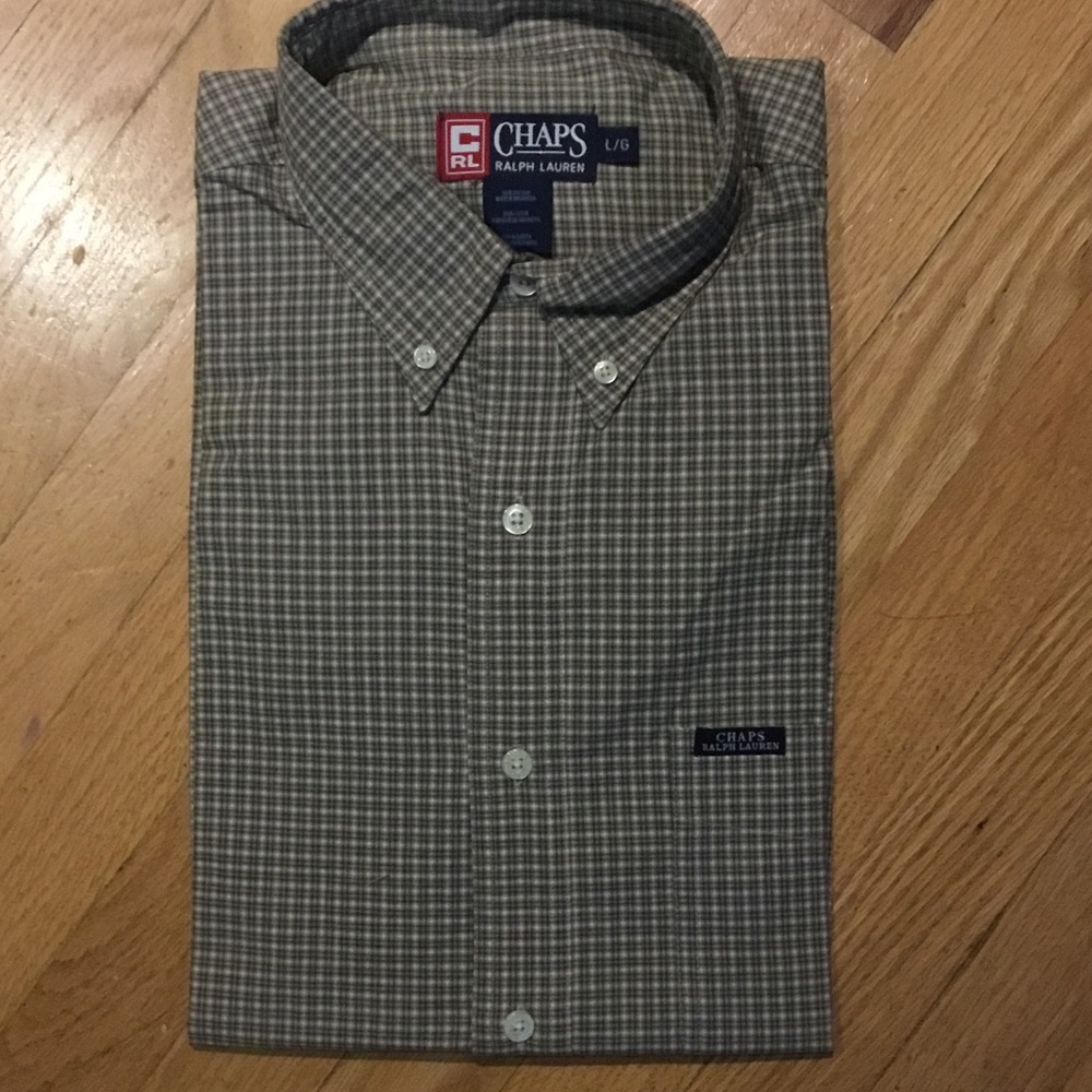 Chaps Men’s Beige, White and Blue Plaid Button-Down Shirt